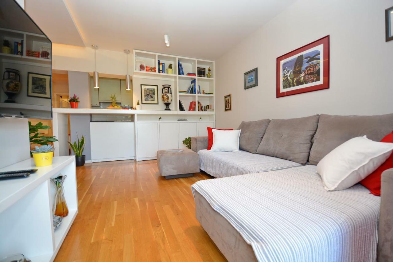 Spacious Premium Apt Lipotica With Oldtown View - Have A Memorable Holiday زادار المظهر الخارجي الصورة