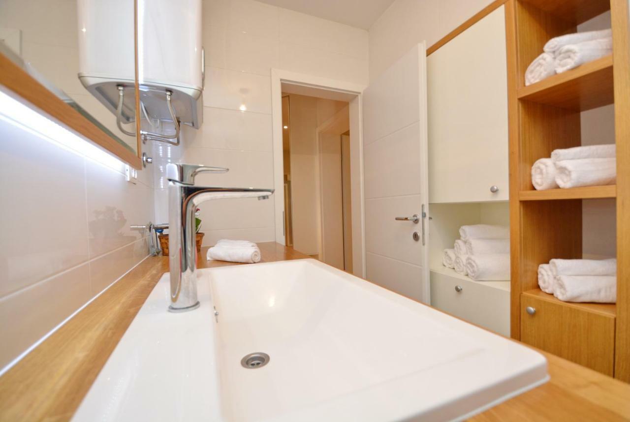 Spacious Premium Apt Lipotica With Oldtown View - Have A Memorable Holiday زادار المظهر الخارجي الصورة
