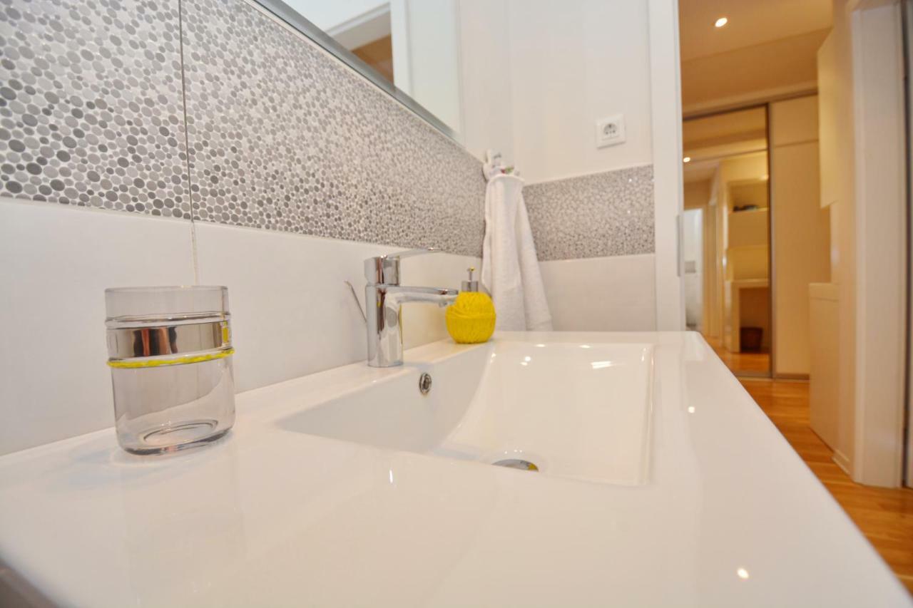 Spacious Premium Apt Lipotica With Oldtown View - Have A Memorable Holiday زادار المظهر الخارجي الصورة